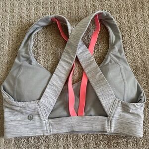Lululemon Sweat Time Sports Bra size 6 strappy
